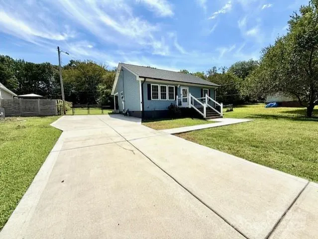 $210,900 | 114 Yates Street, Dallas, NC 28034