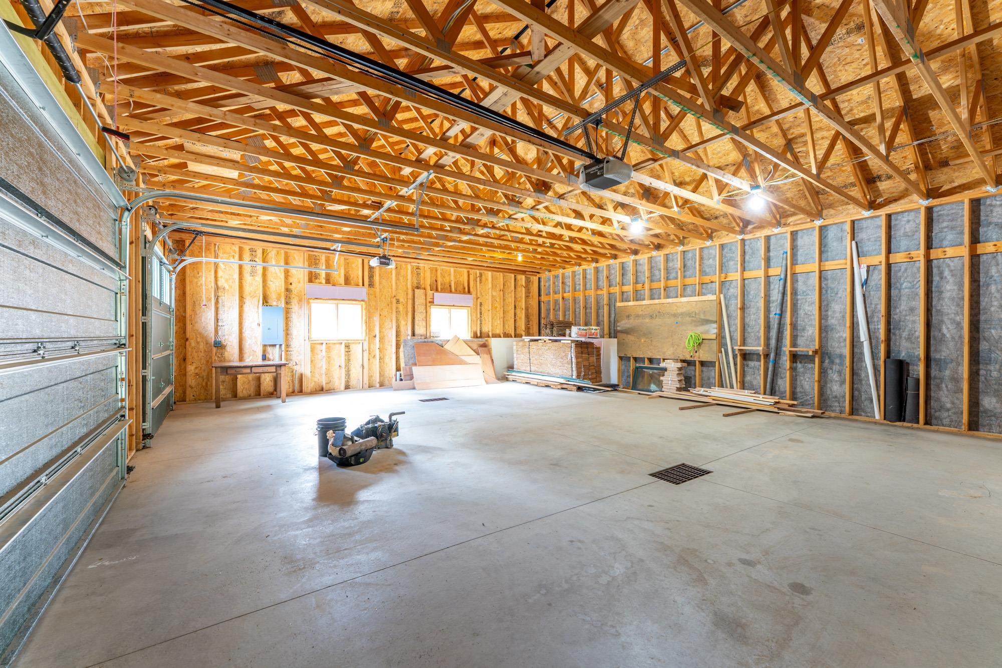 2263 Longstorff Road Ely, MN 55731 - Photo 24 of 49 Garage