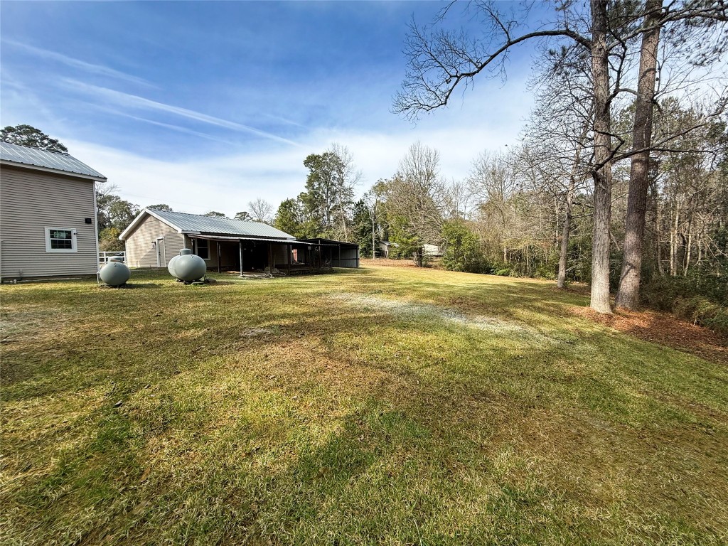 301 County Road 2734 Cleveland, TX 77327 - Photo 11 of 12