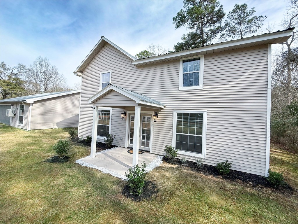 301 County Road 2734 Cleveland, TX 77327 - Photo 2 of 12