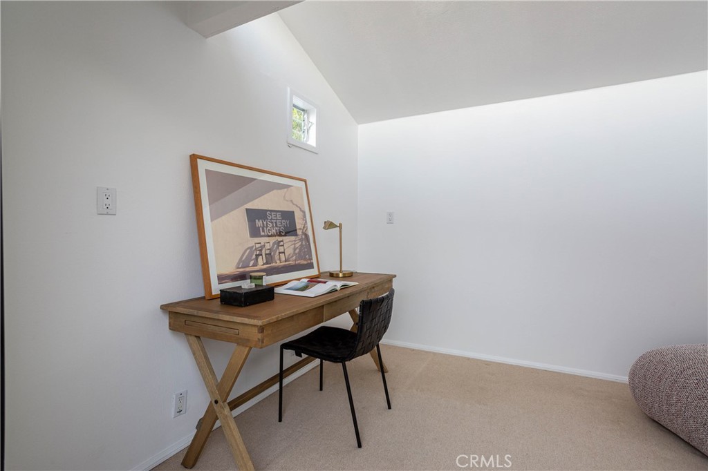 1001 Nottingham Road Newport Beach, CA 92660 - Photo 33 of 34