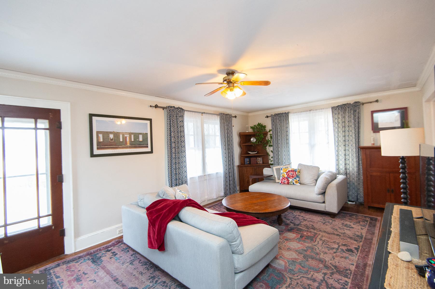 3755 Sunnyside Road East New Market, MD 21631 - Photo 5 of 37 a living room with furniture and a window