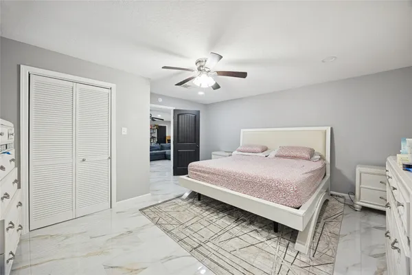 $459,000 | 5815 Avenue G 1/2, Santa Fe, TX 77510