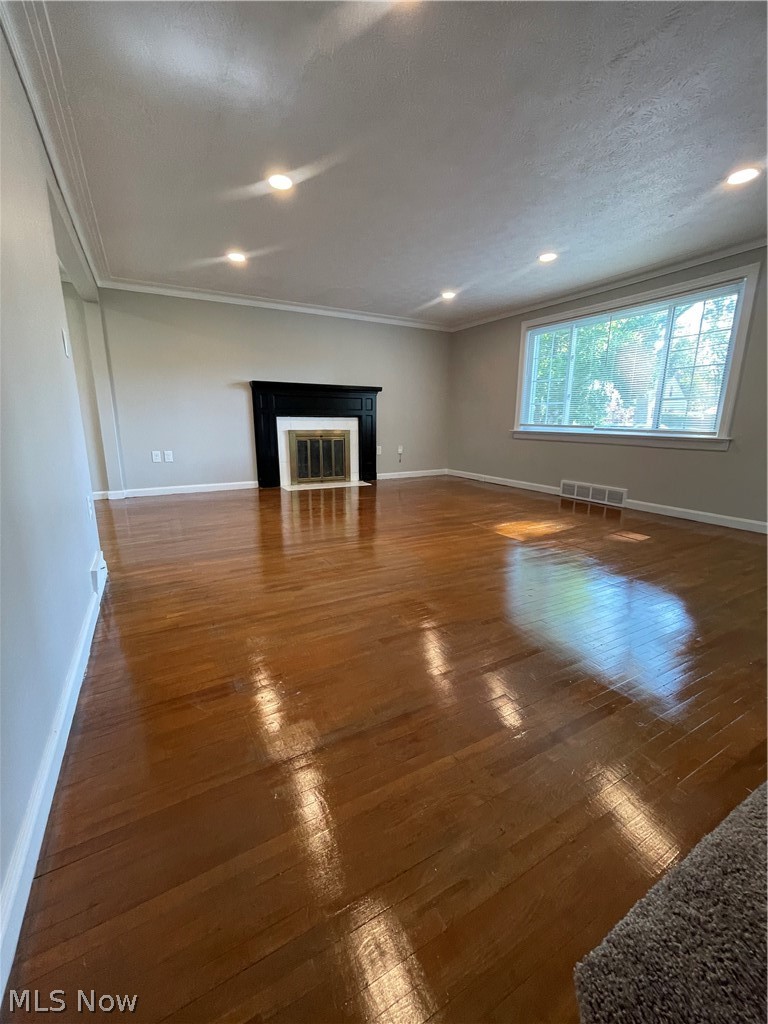 1663 Lyndhurst Road Lyndhurst, OH 44124 - Photo 9 of 45