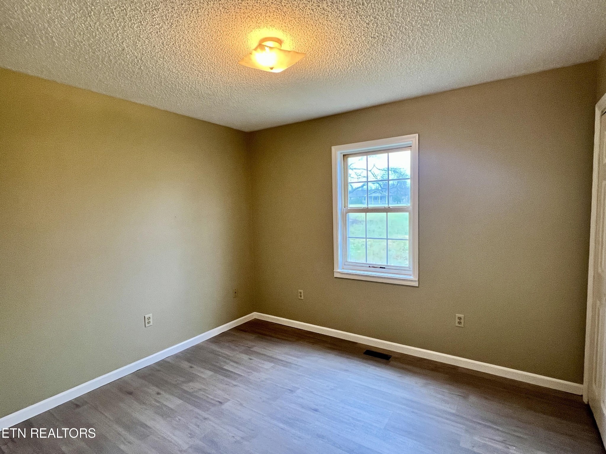 10101012 Deep Draw Road Crossville, TN 38555 - Photo 24 of 37 Gallery Image 24