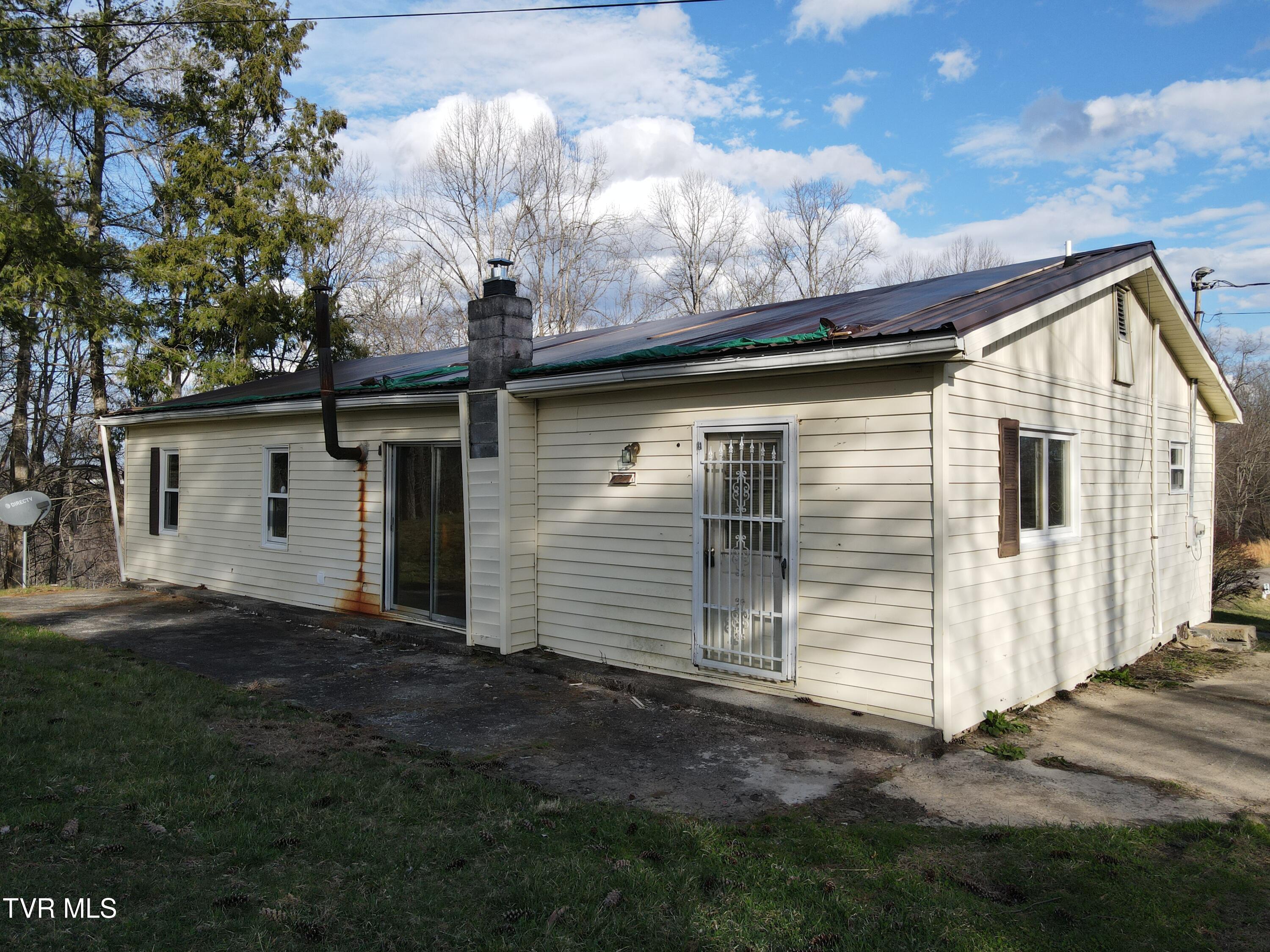 3849 Nealy Ridge Clinchco, VA 24226 - Photo 13 of 64 DJI_0395