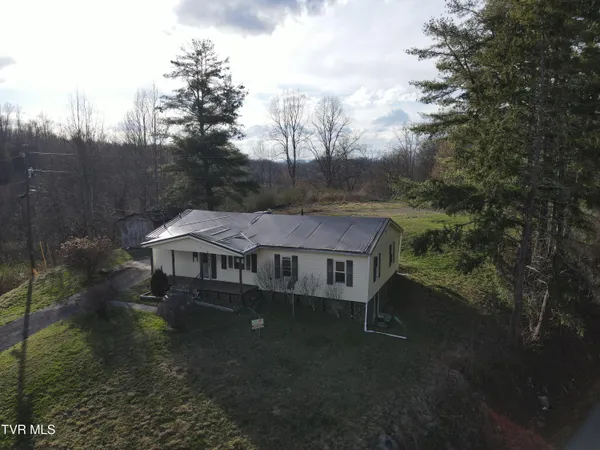 $102,900 | 3849 Nealy Ridge, Clinchco, VA 24226