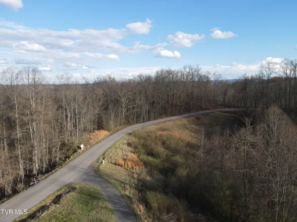 $102,900 | 3849 Nealy Ridge, Clinchco, VA 24226