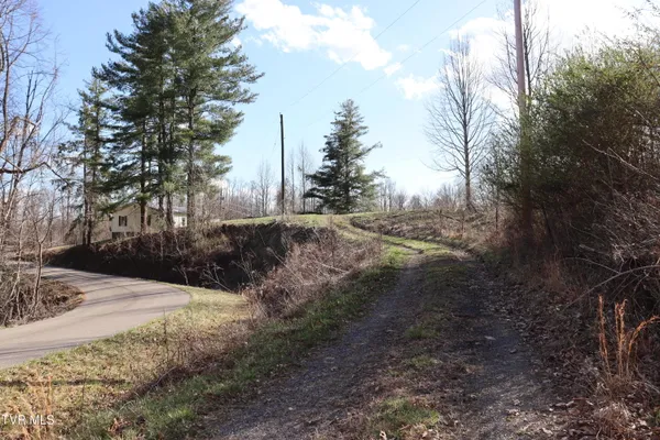 $102,900 | 3849 Nealy Ridge, Clinchco, VA 24226
