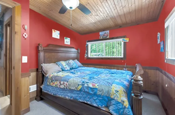 $2,500 | 132 Red Fox Drive, Dover, TN 37058