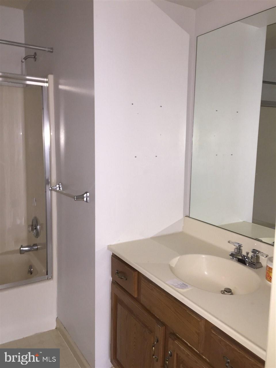 2077 B Raleigh Road Hummelstown, PA 17036 - Photo 13 of 23 Gallery Image 13