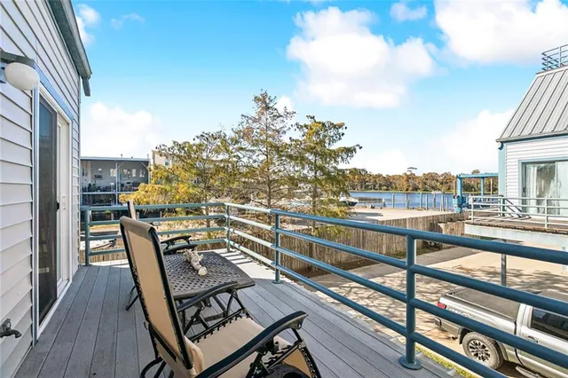 $349,000 | 141 Highway 22, Unit B2, Madisonville, LA 70447