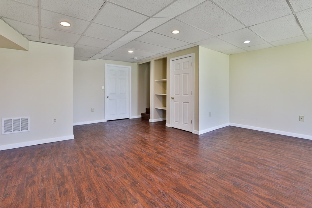 21 Sullivan Court, Unit 21 Salem, NH 03079 - Photo 23 of 25