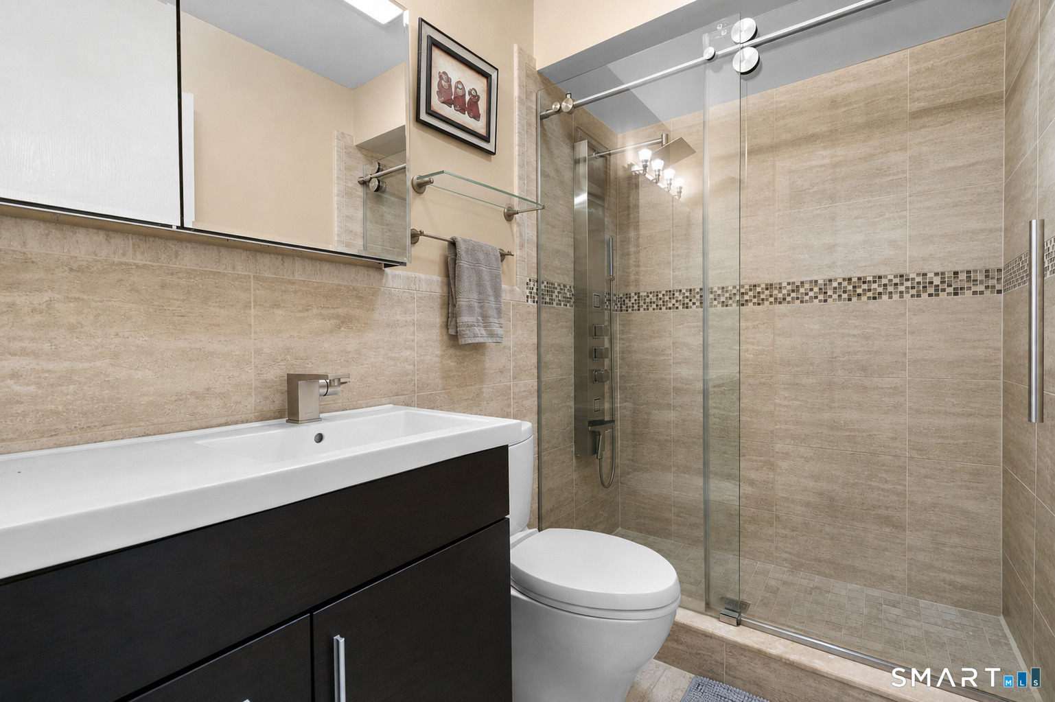 40 Riverside Avenue, Unit 4 Stamford, CT 06905 - Photo 11 of 28 Gallery Image 11