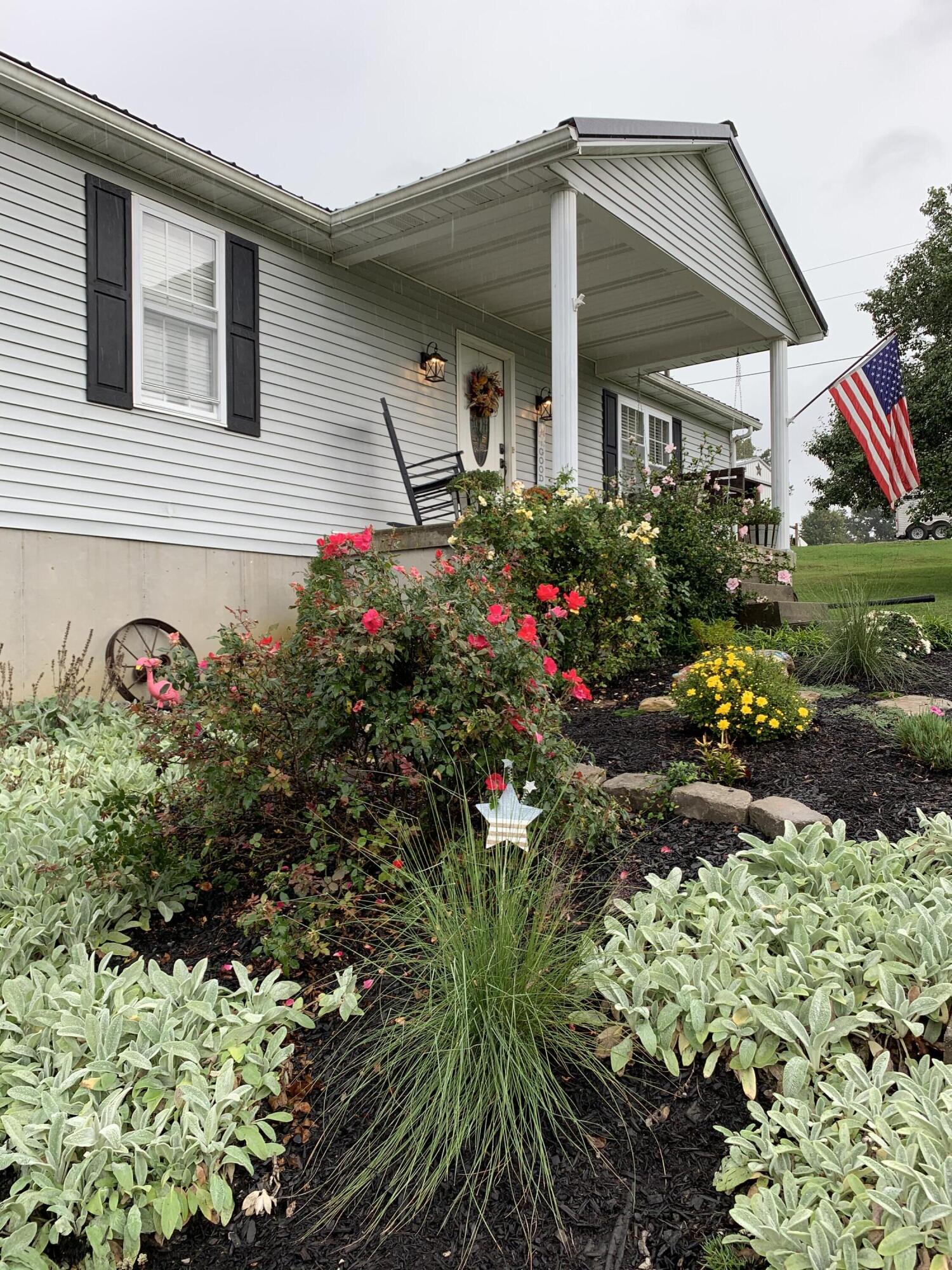 11095 Vigo Road Bagdad, KY 40003 - Photo 1 of 40 8F812BB8-5FBA-4A46-A0E5-6051FCFDE286