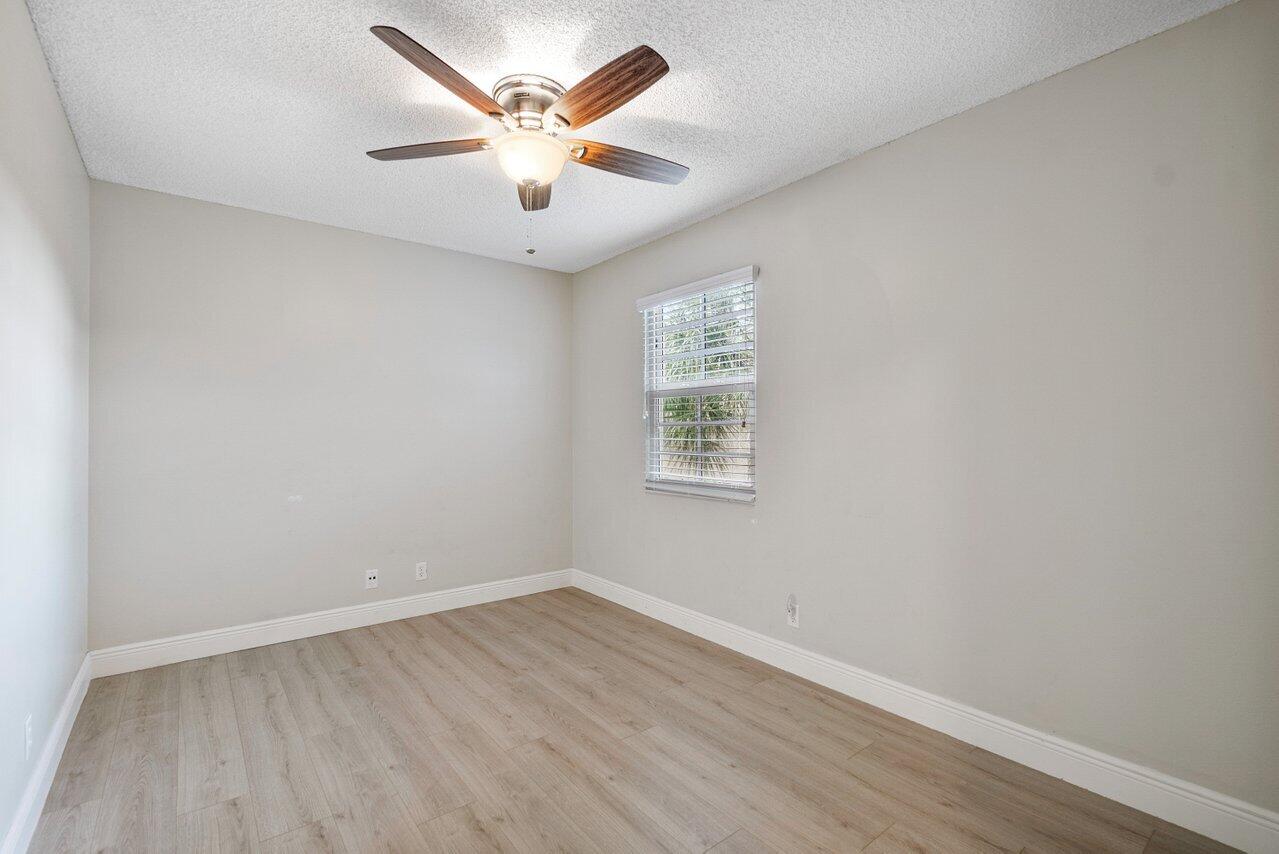 22431 Overture Circle Boca Raton, FL 33428 - Photo 21 of 38 021-22431OvertureCircle-BocaRaton-FL-334