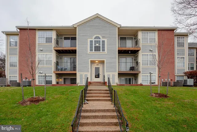 $1,700 | 105 Water Fountain Way, Unit 304, Glen Burnie, MD 21060