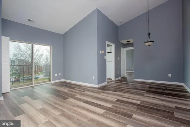 $1,700 | 105 Water Fountain Way, Unit 304, Glen Burnie, MD 21060