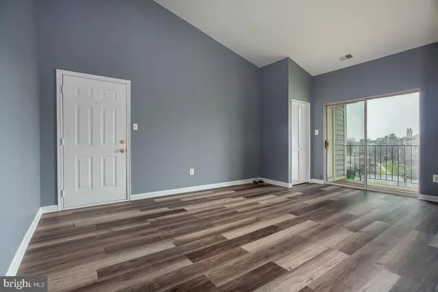 $1,700 | 105 Water Fountain Way, Unit 304, Glen Burnie, MD 21060