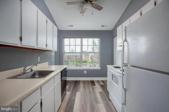 $1,700 | 105 Water Fountain Way, Unit 304, Glen Burnie, MD 21060