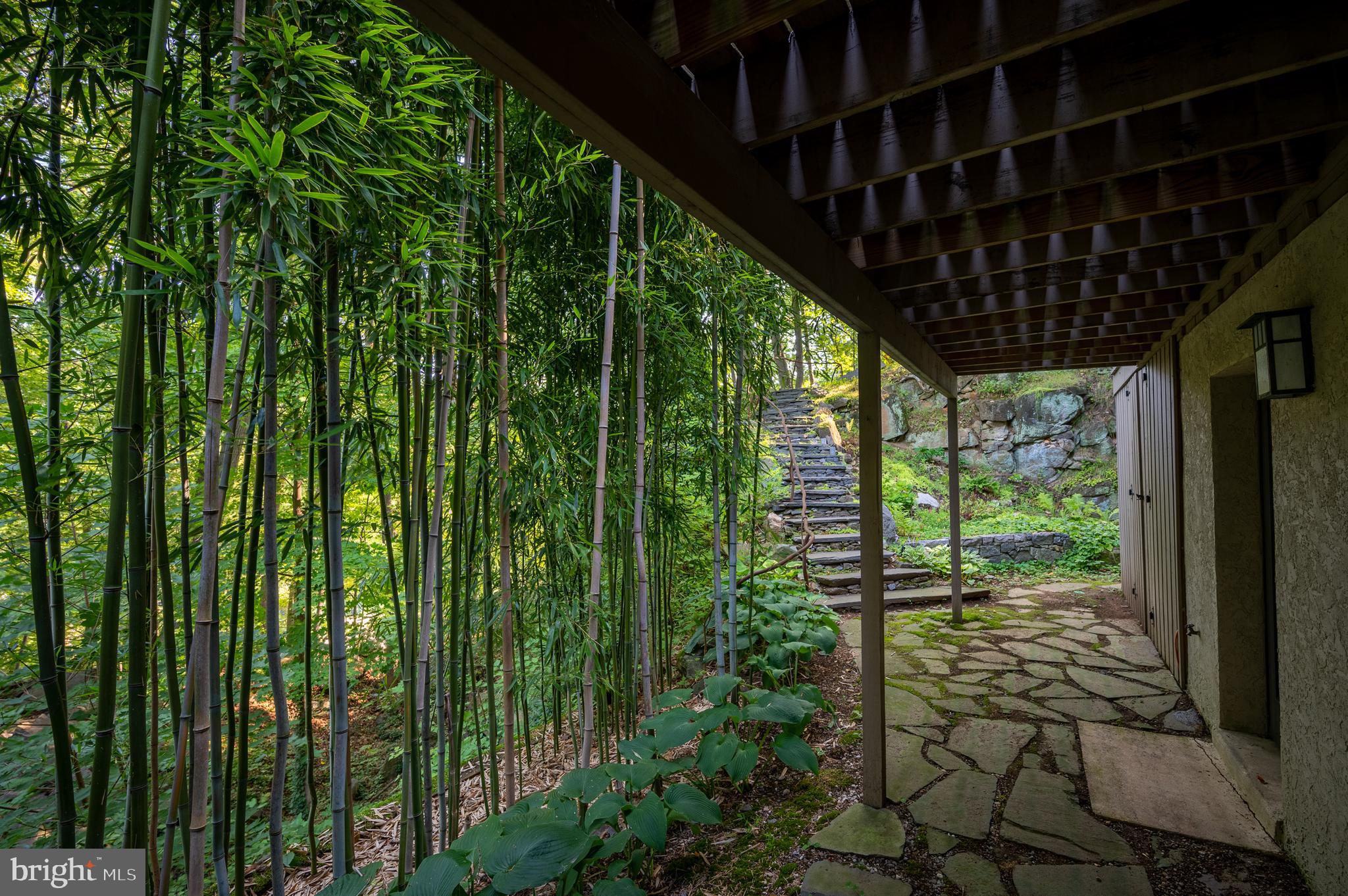 6 Boulder Road Wilmington, DE 19806 - Photo 13 of 50 Under Deck