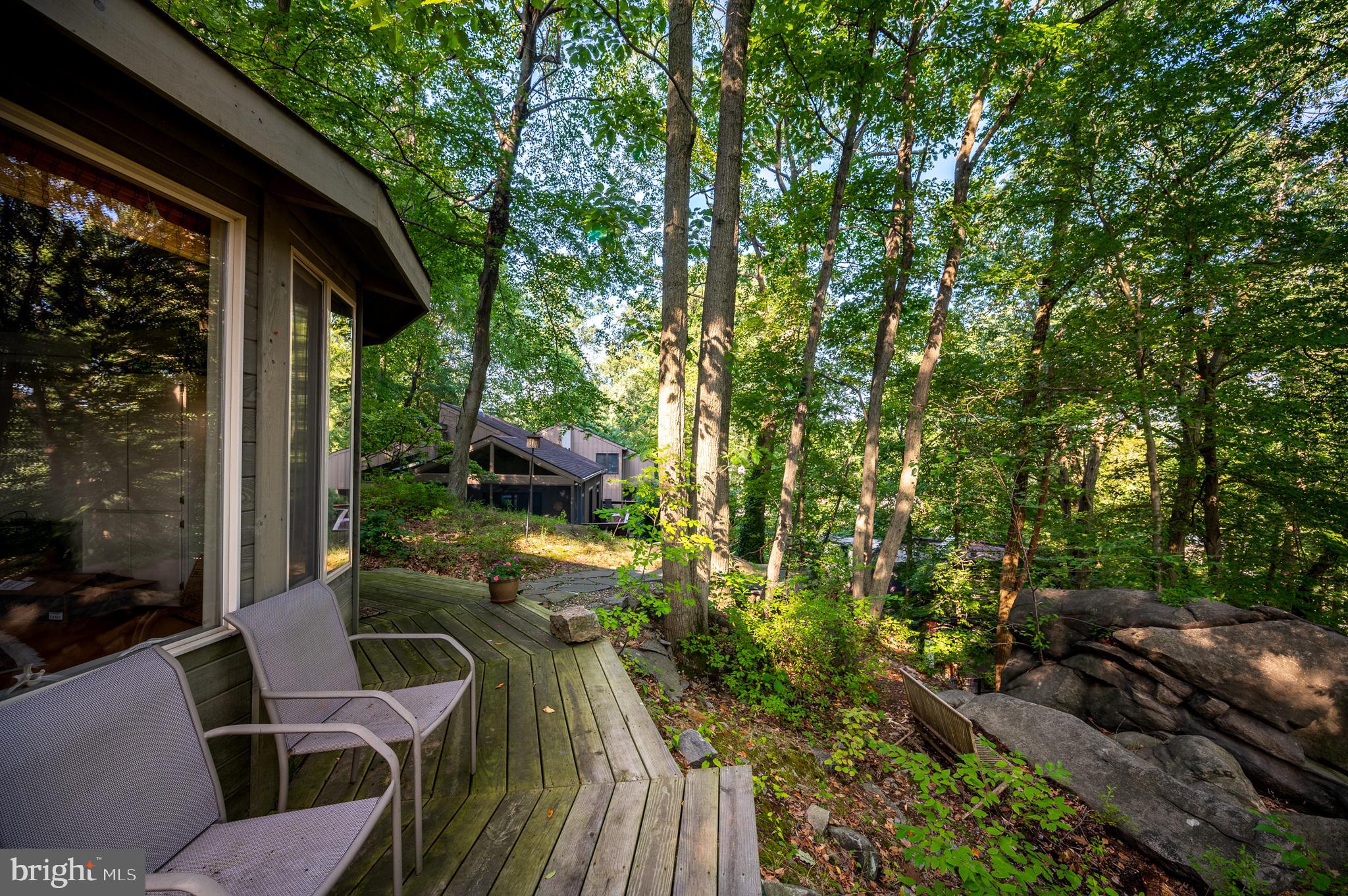 6 Boulder Road Wilmington, DE 19806 - Photo 37 of 50 Yurt Deck