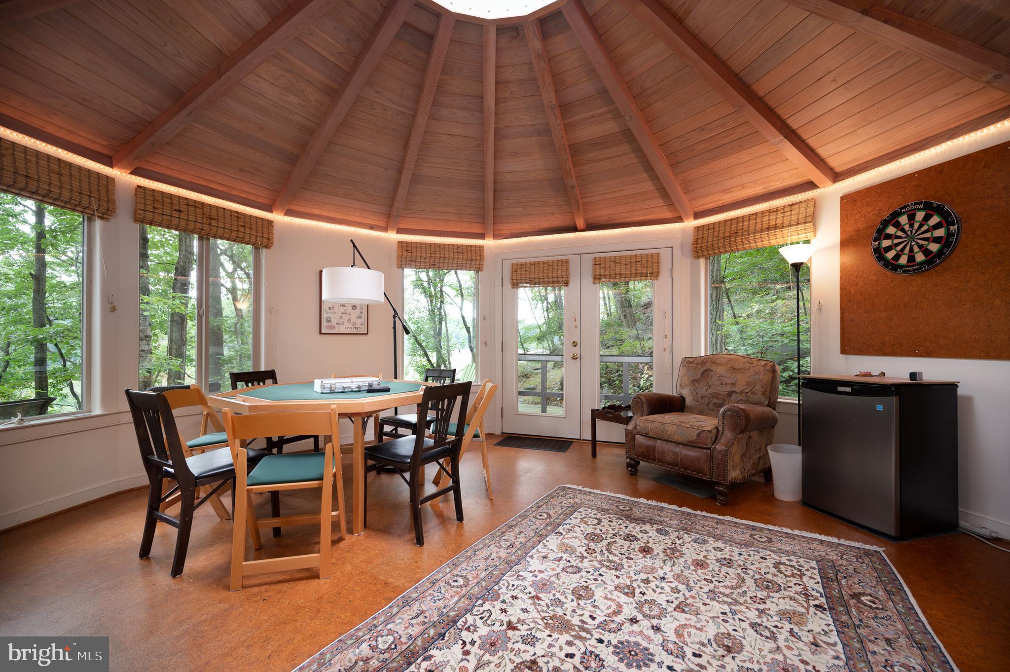 6 Boulder Road Wilmington, DE 19806 - Photo 39 of 50 Yurt Interior