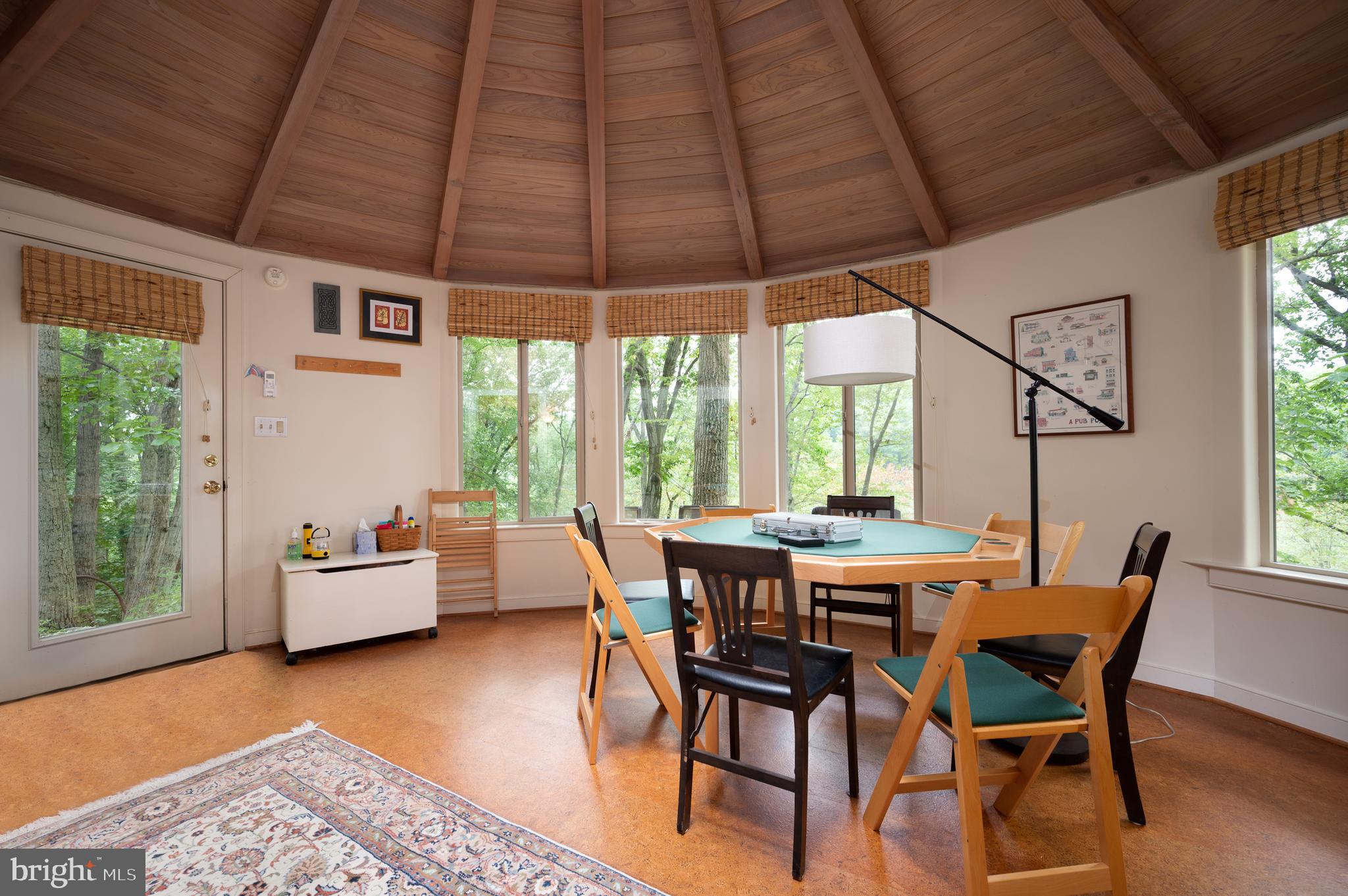 6 Boulder Road Wilmington, DE 19806 - Photo 40 of 50 Yurt Inerior