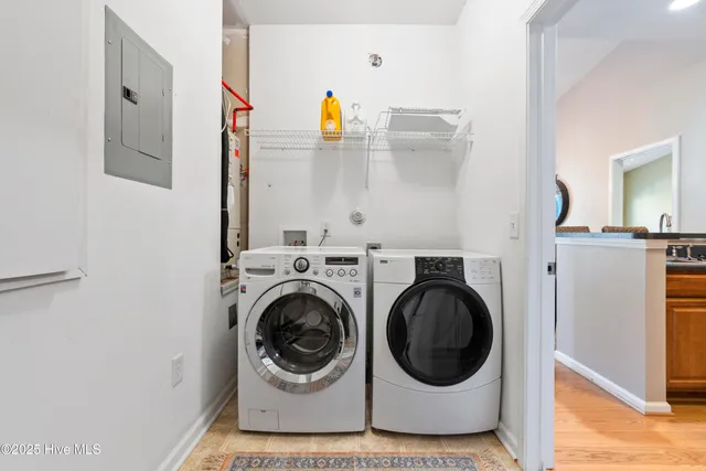 $270,000 | 3908 River Front Place, Unit 201, Wilmington, NC 28412