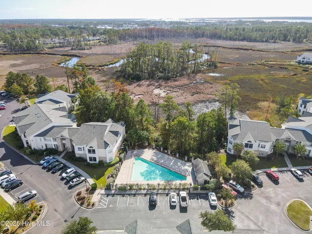 $270,000 | 3908 River Front Place, Unit 201, Wilmington, NC 28412