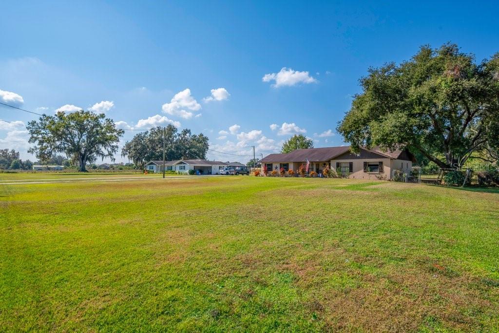 5301 Coronet Road Plant City, FL 33566 - Photo 38 of 38 a view of an ocean and beach