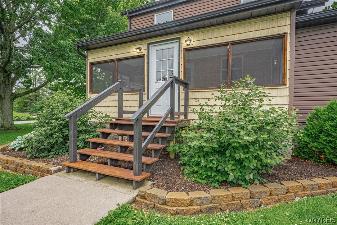 9273 Foote Road Royalton, NY 14001 - Photo 6 of 48