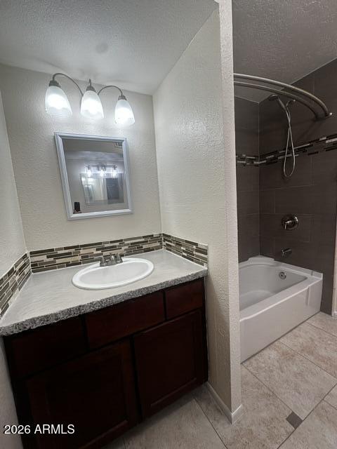 8737 East Jackrabbit Road Scottsdale, AZ 85250 - Photo 22 of 25 Full Bathroom second sink