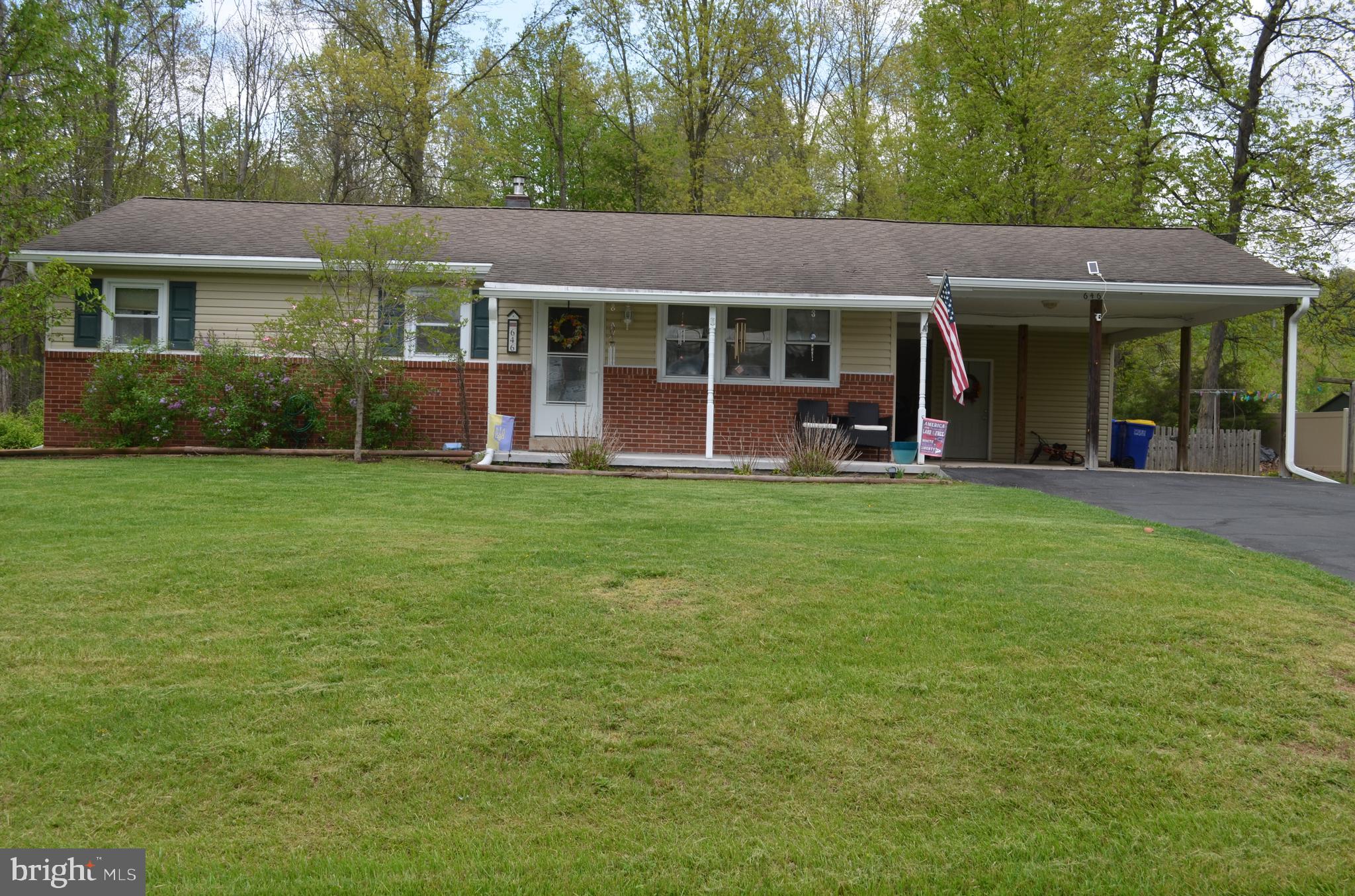 646 Old Quaker Road Lewisberry, PA 17339 - Photo 2 of 24