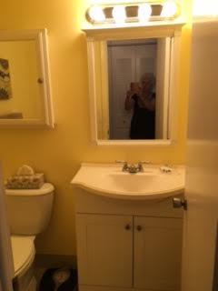 151 Hastings I West Palm Beach, FL 33417 - Photo 17 of 23 BATHROOM