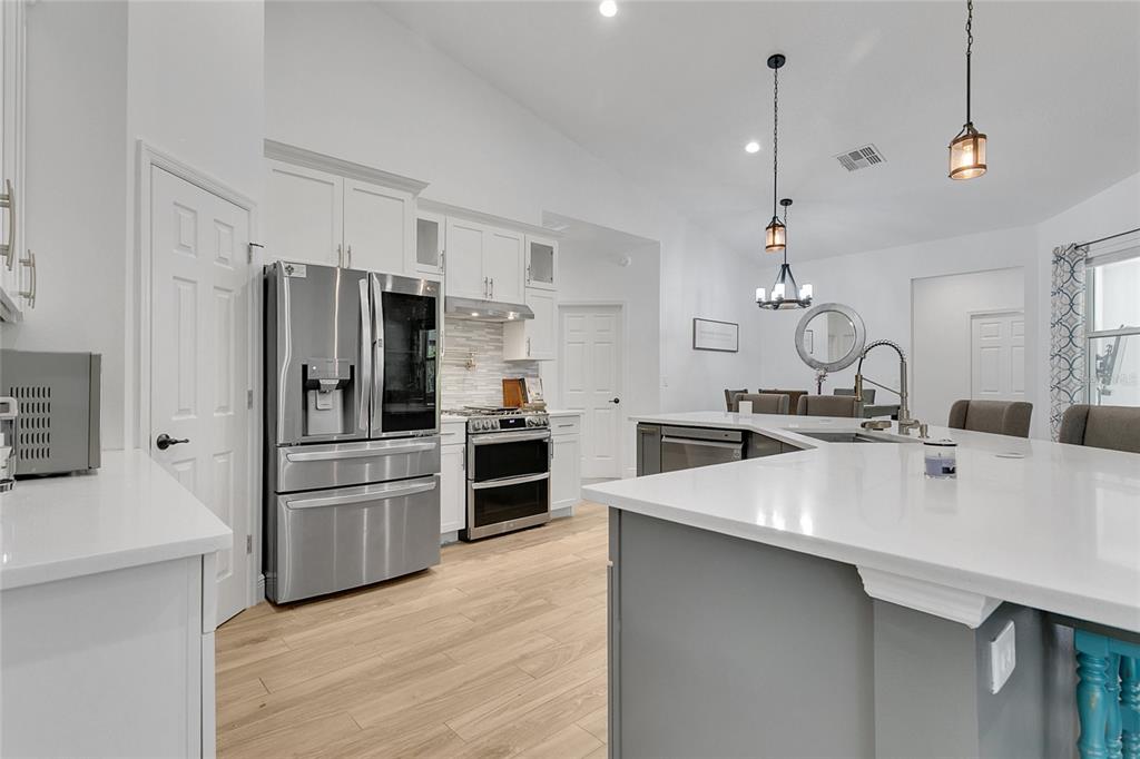 4450 Empire Church Road Groveland, FL 34736 - Photo 15 of 54