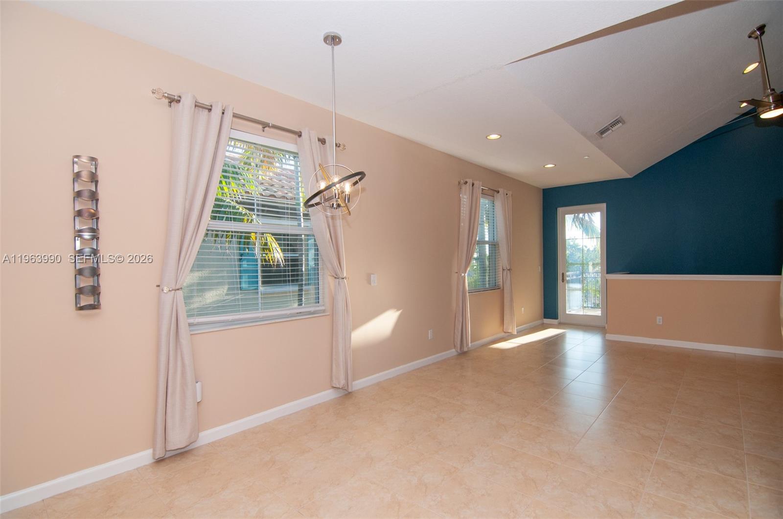 4357 Cascada Circle, Unit 4357 Cooper City, FL 33024 - Photo 25 of 58