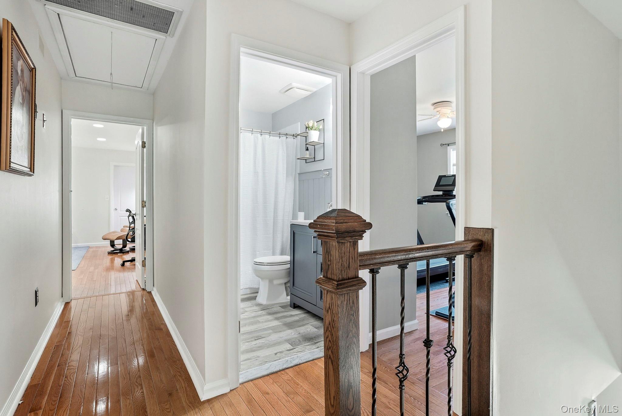 31 Ridge Road Cortlandt Manor, NY 10567 - Photo 22 of 39 Here's the second floor landing and hall bathroom.