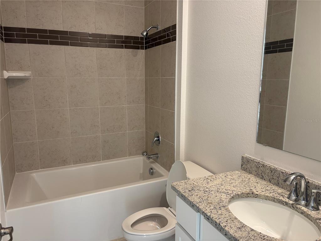 68 Enclave Avenue Palm Coast, FL 32164 - Photo 10 of 18