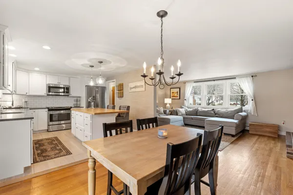 $585,000 | 71 Candlewyck Terrace, Portland, ME 04102