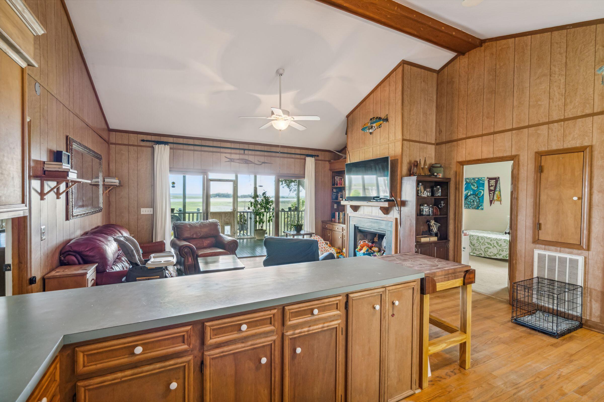 824 Seewee Bluff Road Awendaw, SC 29429 - Photo 20 of 37 824SeweeBluffRd-KeenEyeMarketing-010