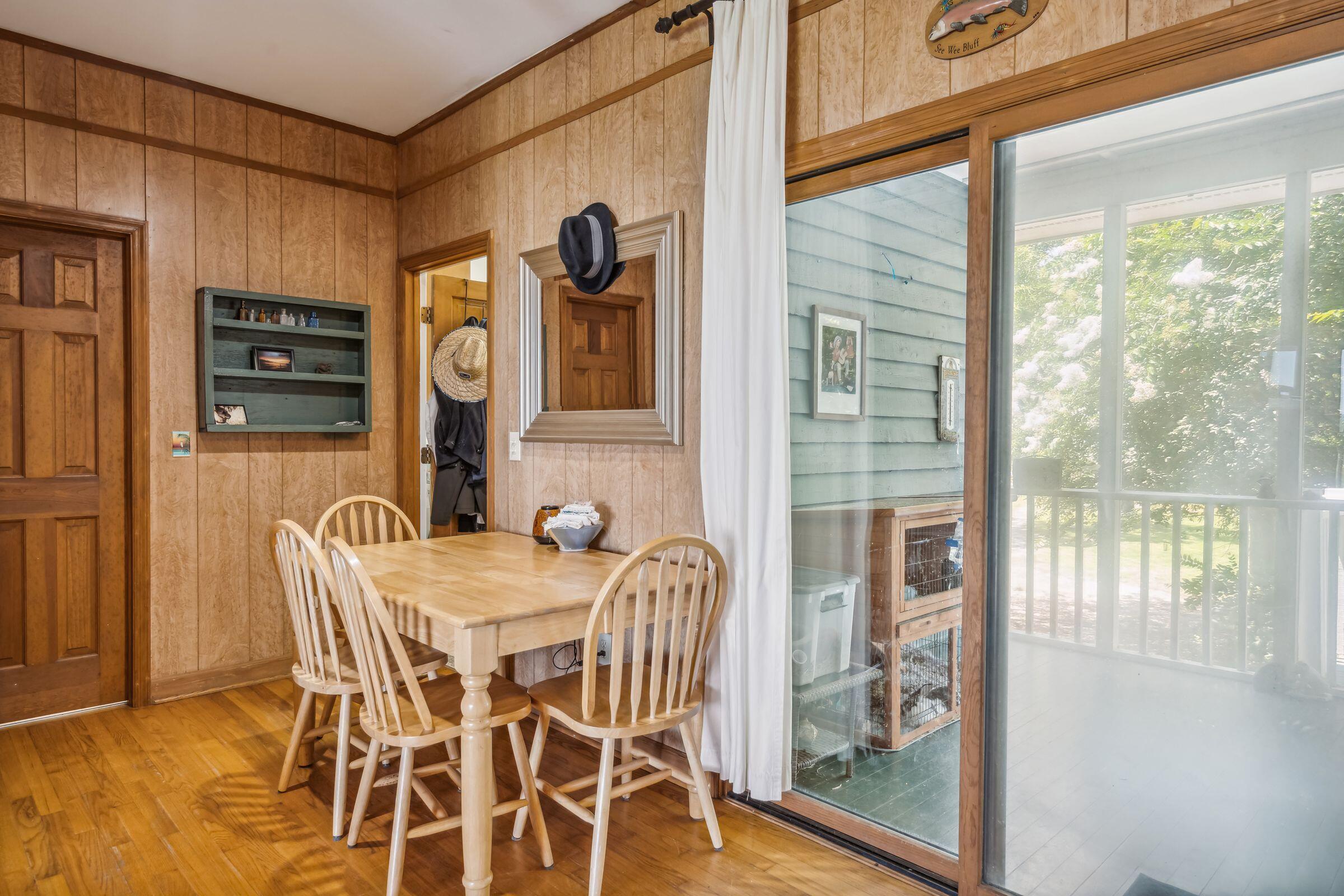 824 Seewee Bluff Road Awendaw, SC 29429 - Photo 22 of 37 824SeweeBluffRd-KeenEyeMarketing-012