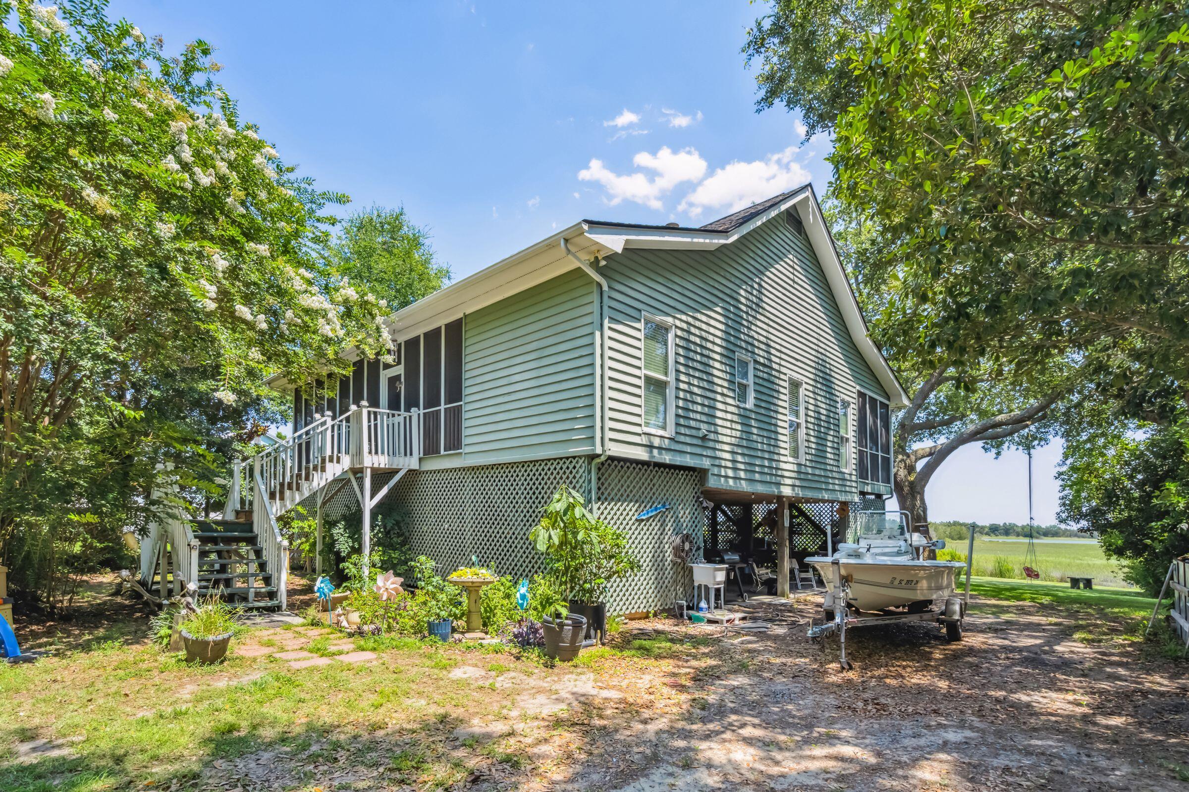 824 Seewee Bluff Road Awendaw, SC 29429 - Photo 30 of 37 824SeweeBluffRd-KeenEyeMarketing-004