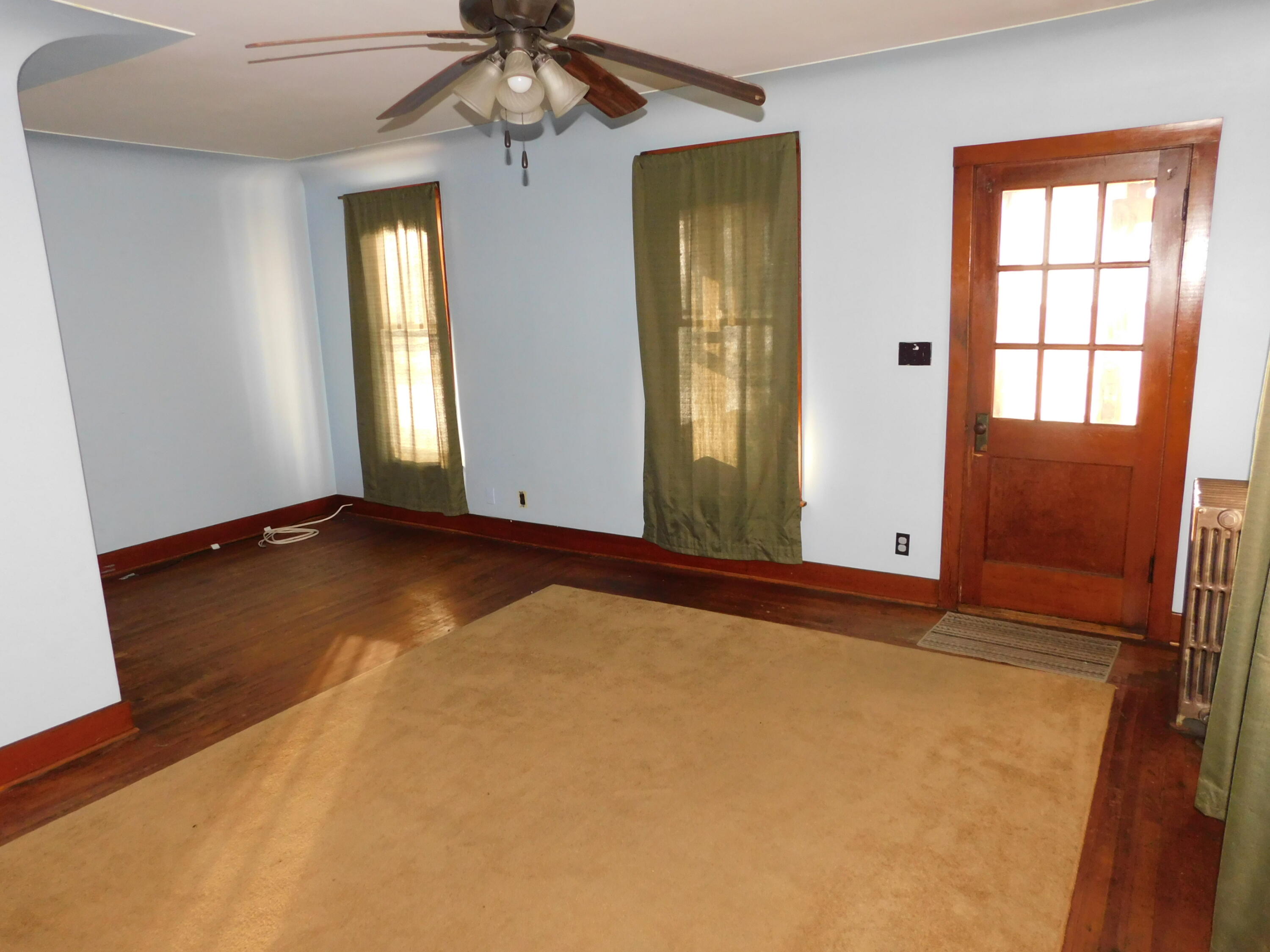 332 3rd Street Manistee, MI 49660 - Photo 8 of 32 DSCN1231