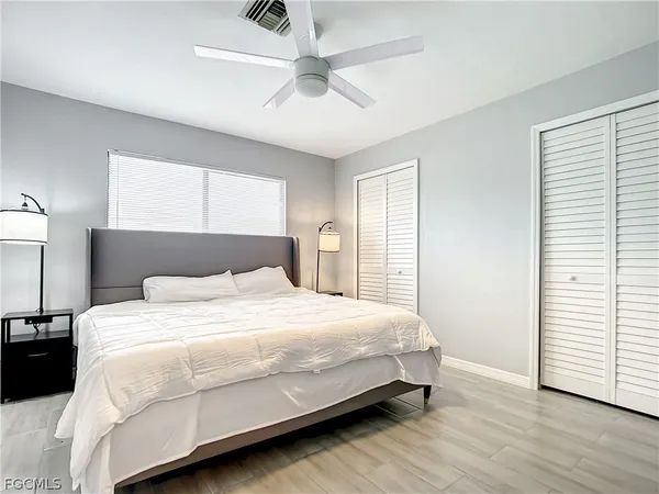 $545,900 | 4928-5000 Southwest 16th Place, Cape Coral, FL 33914