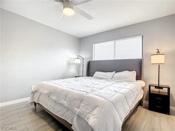 $545,900 | 4928-5000 Southwest 16th Place, Cape Coral, FL 33914