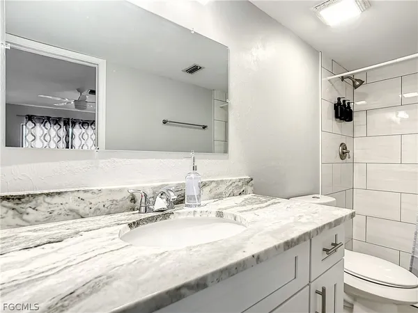 $545,900 | 4928-5000 Southwest 16th Place, Cape Coral, FL 33914