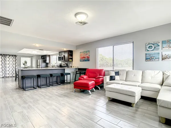 $545,900 | 4928-5000 Southwest 16th Place, Cape Coral, FL 33914