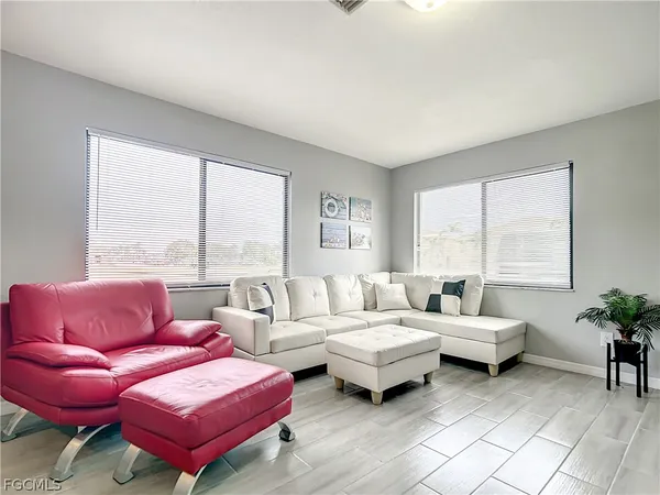 $545,900 | 4928-5000 Southwest 16th Place, Cape Coral, FL 33914