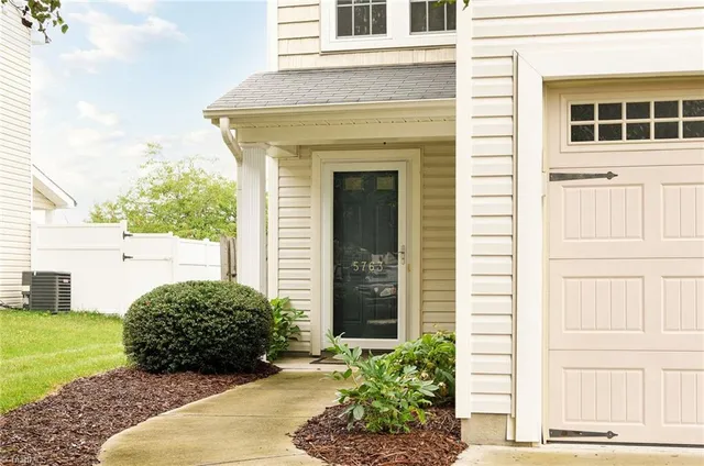 $319,900 | 5763 Misty Hill Circle, Clemmons, NC 27012